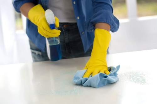 Local deep cleaning preparation checklist for Sutton customers planning a one-off clean
